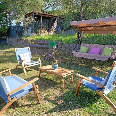 Апартаменти Locazione Turistica La Gesualda Кастельнуово-Маґра Екстер'єр фото